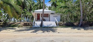 Egyptian cotton sheets, premium bedding, memory foam beds, minibar -  Chilly Beach Resort Palawan (Aborlan)