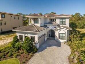 Family Villa, Multiple Bedrooms, Hot Tub, Garden Area | Front of property