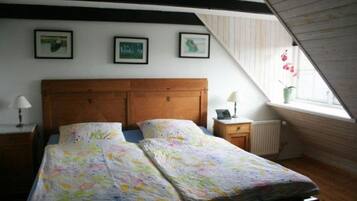 3 Schlafzimmer, Reisekinderbett, WLAN, Bettwäsche