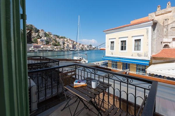 Elenas Rooms - Symi