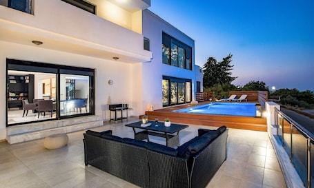 Detalle exterior. Villa Melia