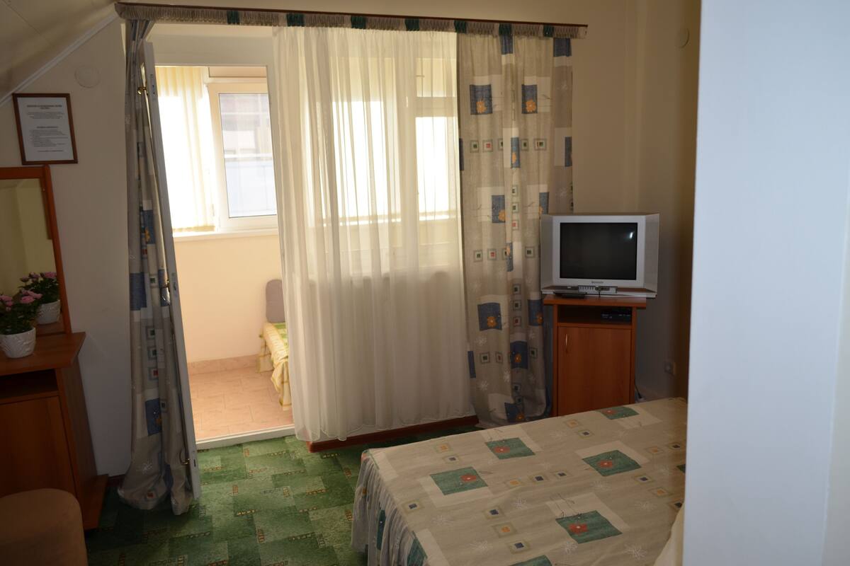 Standard-Apartment, 2 Schlafzimmer | Kostenloses WLAN, Bettwäsche