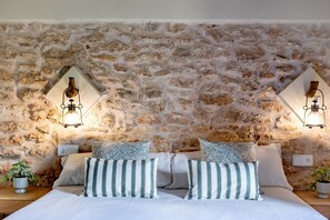 3 habitaciones, wifi gratis y ropa de cama