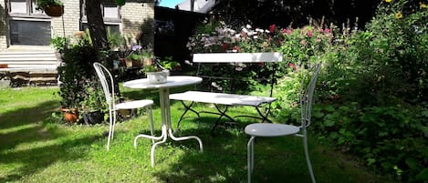 Buiten dineren