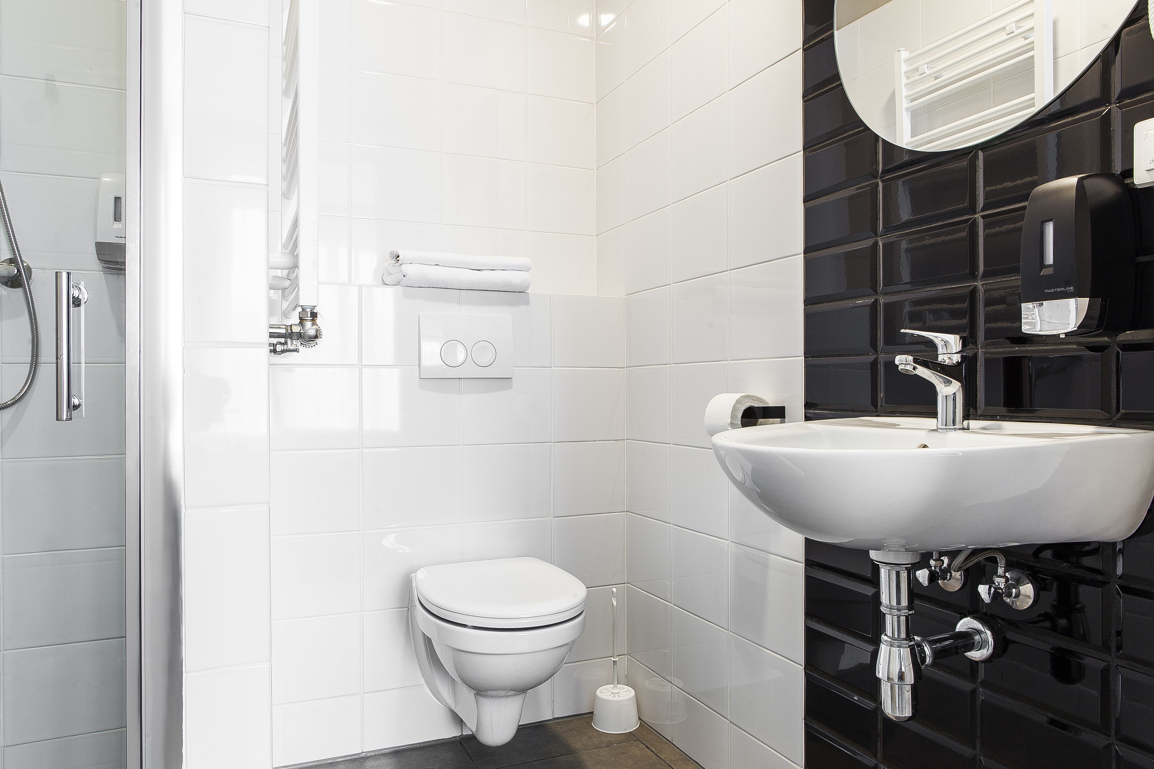 standard triple room | bathroom | hair dryer, towels