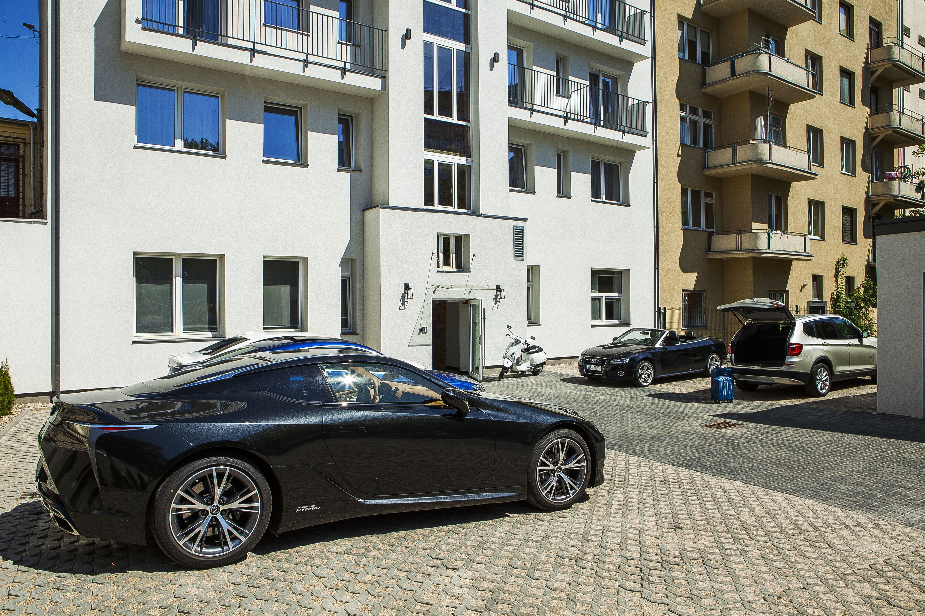 standard double room | parking | self-parking (surcharge) 50 per day