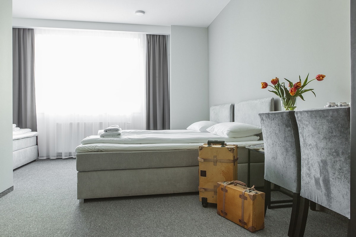 Egyptian cotton sheets, premium bedding, desk, laptop workspace