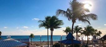 OCEANFRONT Historical Home. DIRECTLY on Boardwalk and Beach 180 degree view