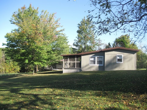 Cozy Retreat: Your Serene Lakeside Haven near Patoka Lake in Southern Indiana