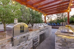 Terrace/patio - The Most Popular Vacation Rental in Wine Country! (Temecula)