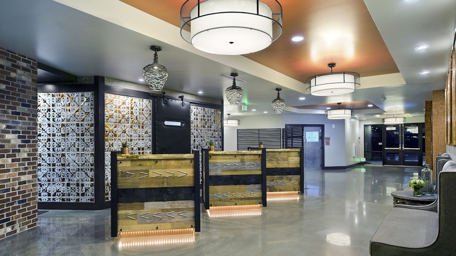 Oxford Suites Paso Robles