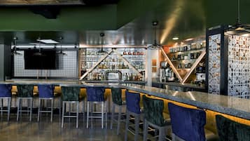 Bar (en la propiedad)