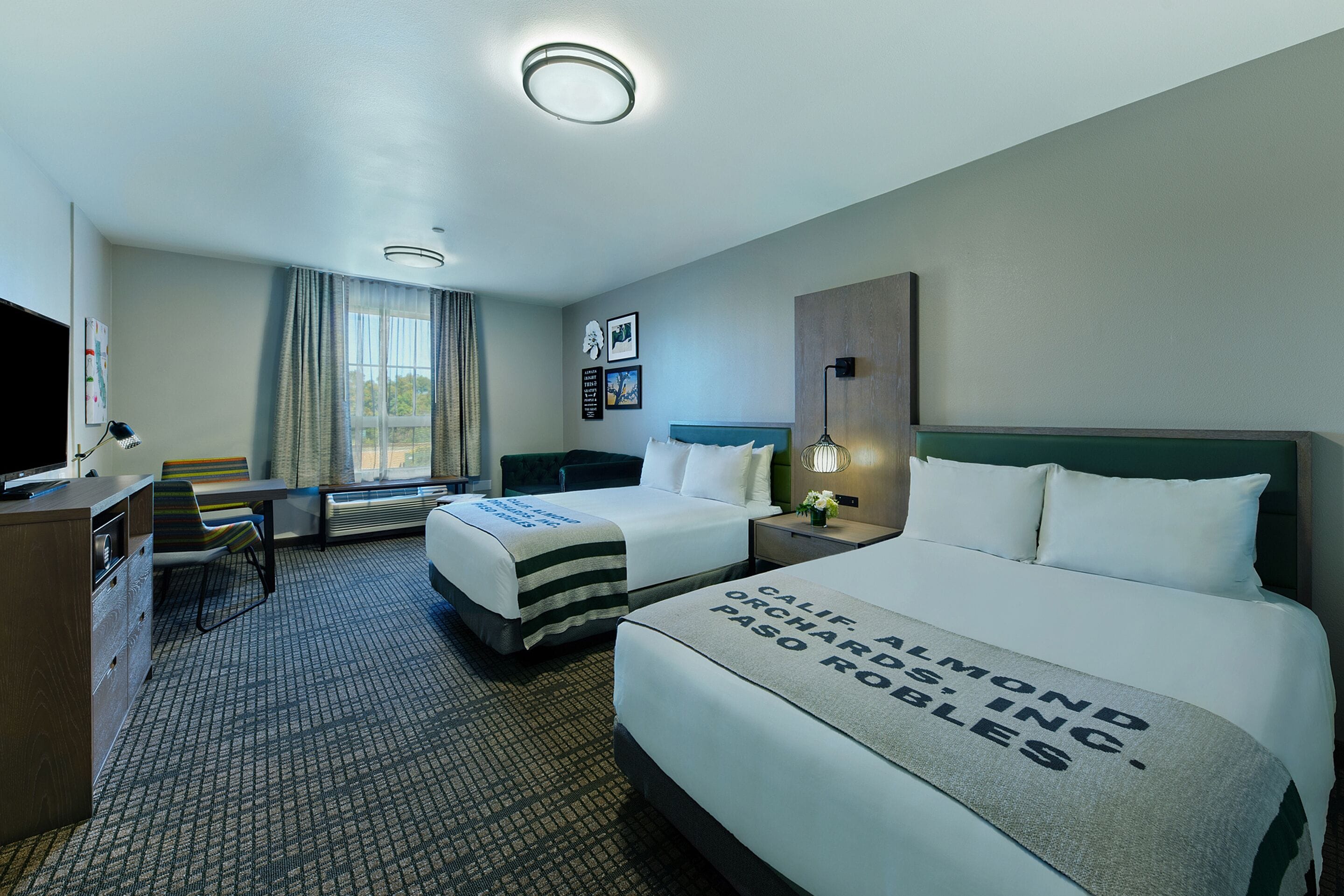 Quarto standard | Roupas de cama premium, cofres nos quartos, escrivaninha