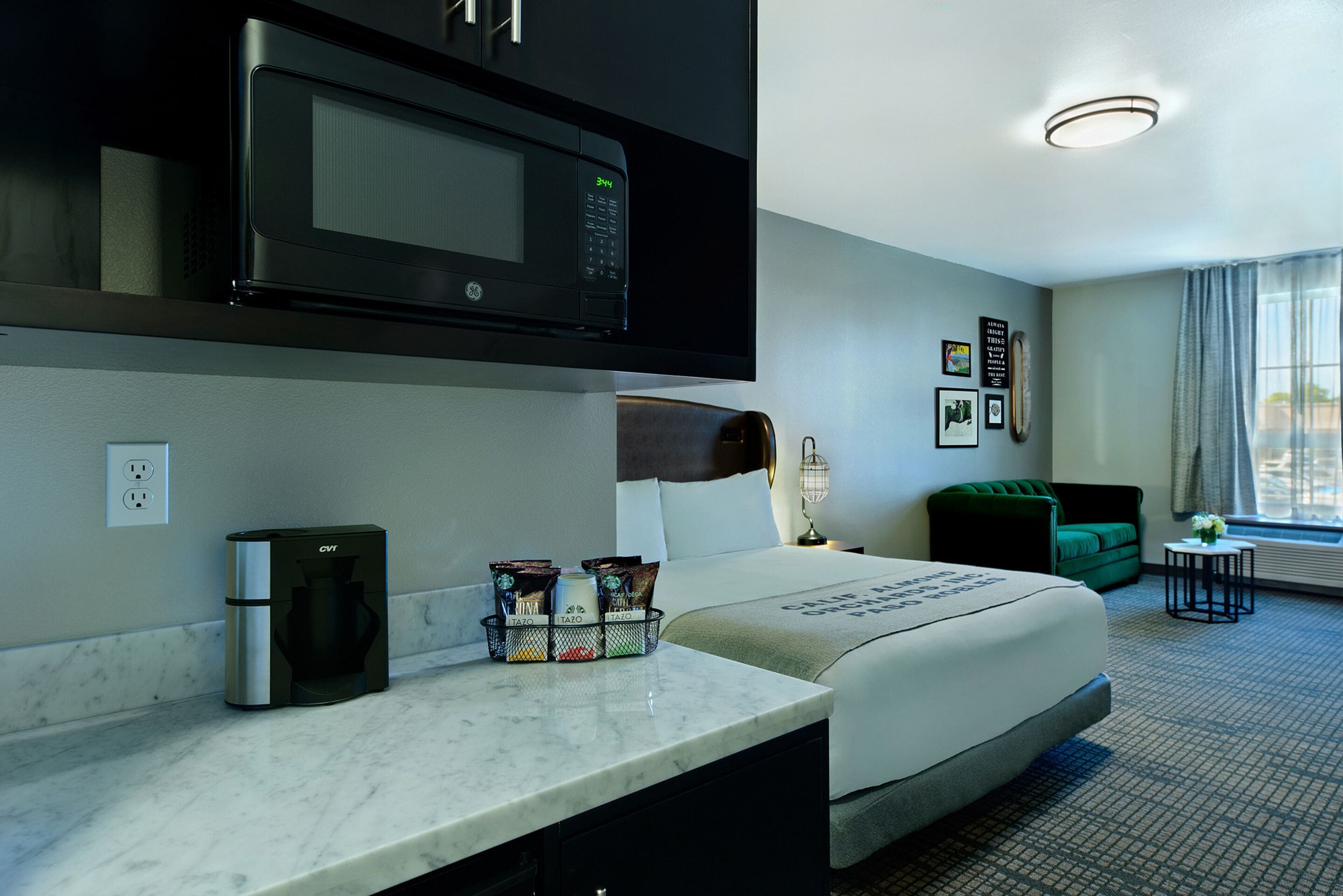 king suite walk-in shower | 1 bedroom, premium bedding, in-room safe, desk