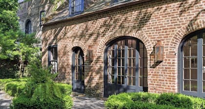 Casa Zoë | Historic Garden Carriage House CHS