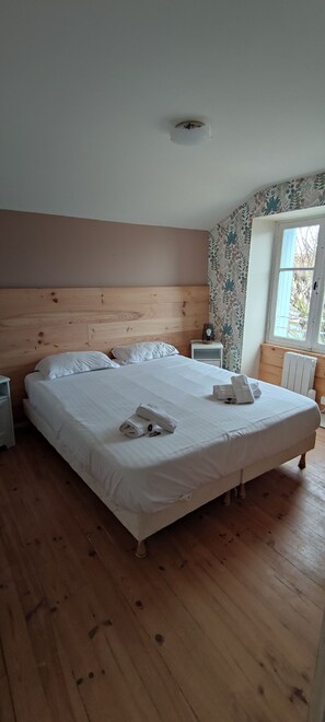 Standard House, 3 Bedrooms