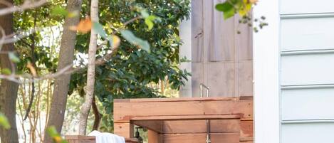 Enceinte de lâhĂ©bergement