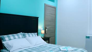 Doppia Deluxe, vasca da bagno | Una scrivania, culle/letti per bambini (gratuiti), Wi-Fi gratuito