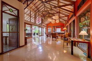 Lobby - Vibrant Soulful Bali Home for Short Term Rent (North Sanur)