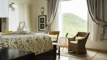 3 slaapkamers, een kluis op de kamer, een strijkplank/strijkijzer