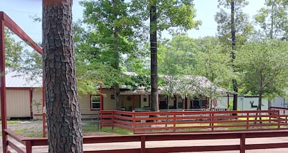 Lake Sam Rayburn, Pa Pa's ,, Cualquier estadía de 7 noches es 500. 00 $