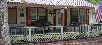 Lake Sam Rayburn Cabins #1 at Monterrey Park an Boat Launch Lake Sam Rayburn 