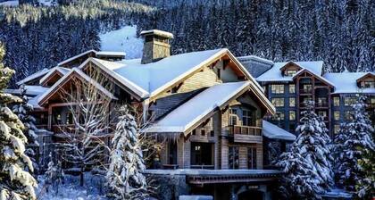 Spacious Suite | Access to Creekside Gondola