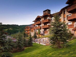 Exterior - Awesome Ski Experience in Large Condo (Cordillera)