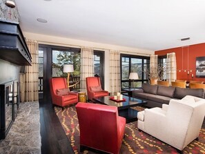 TV, fireplace, DVD player, offices