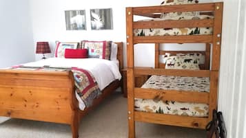 4 dormitoris, planxa i posts de planxar, wifi gratuïta i roba de llit