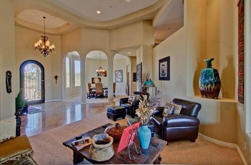  4MILLION+ ESTATE HEATED POOL, MTN VIEW, TROON & SCOTTSDALE NAT'L GOLF COURSE   