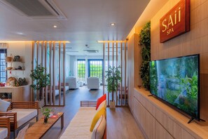 Couples treatment room(s) - SAii Lagoon Maldives, Curio Collection by Hilton (Eh'mafushi)