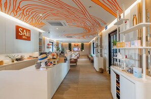 Couples treatment room(s) - SAii Lagoon Maldives, Curio Collection by Hilton (Eh'mafushi)