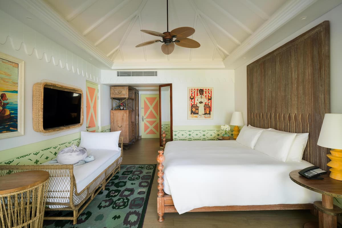 42-inch LCD TV with cable channels, TV, streaming services