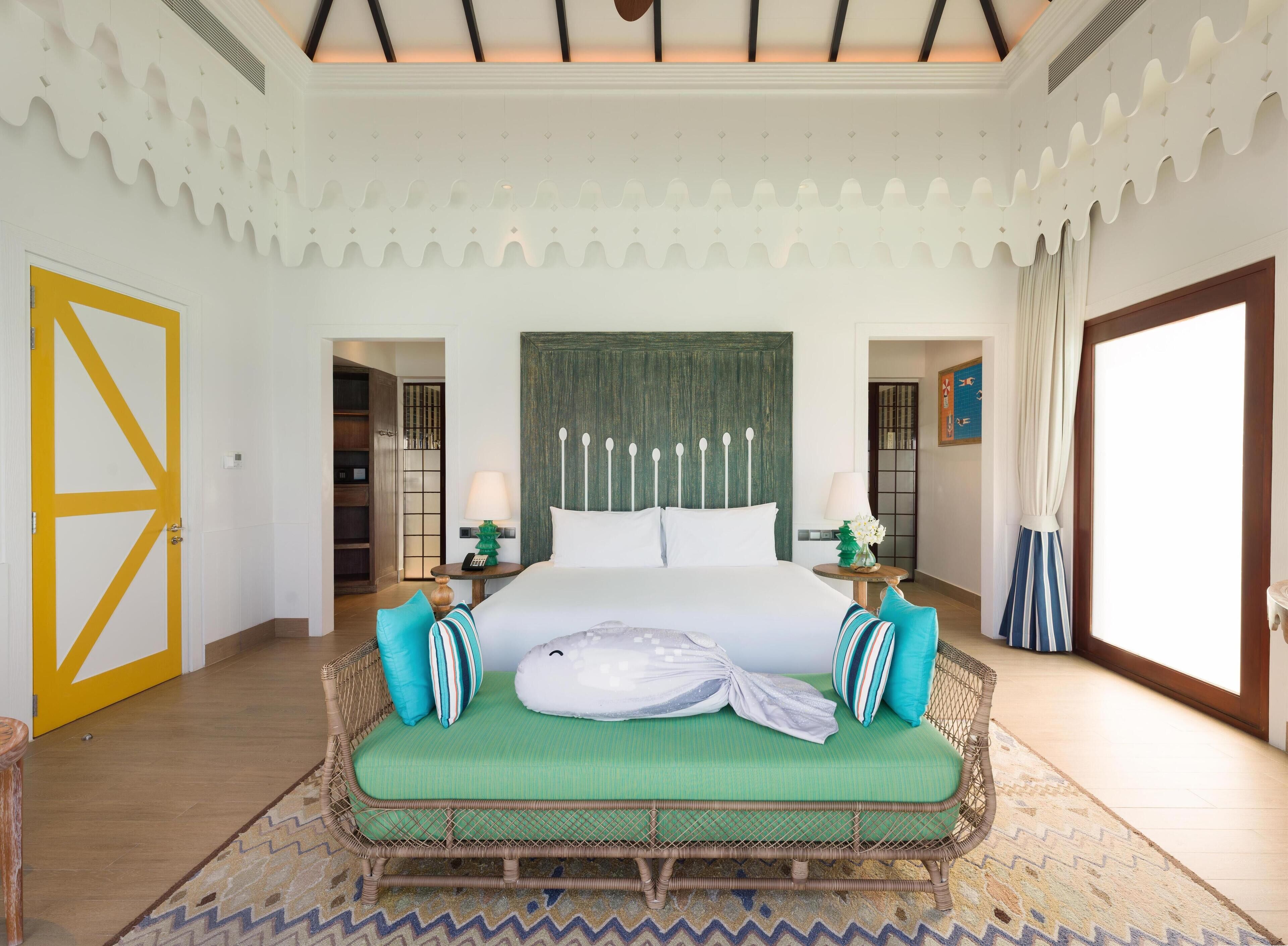 King 2-Bedroom Overwater Pool Villa | Sengetøy av topp kvalitet, minibar, safe på rommet og skrivebord