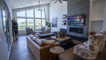 Smart TV, fireplace, video games, DVD player