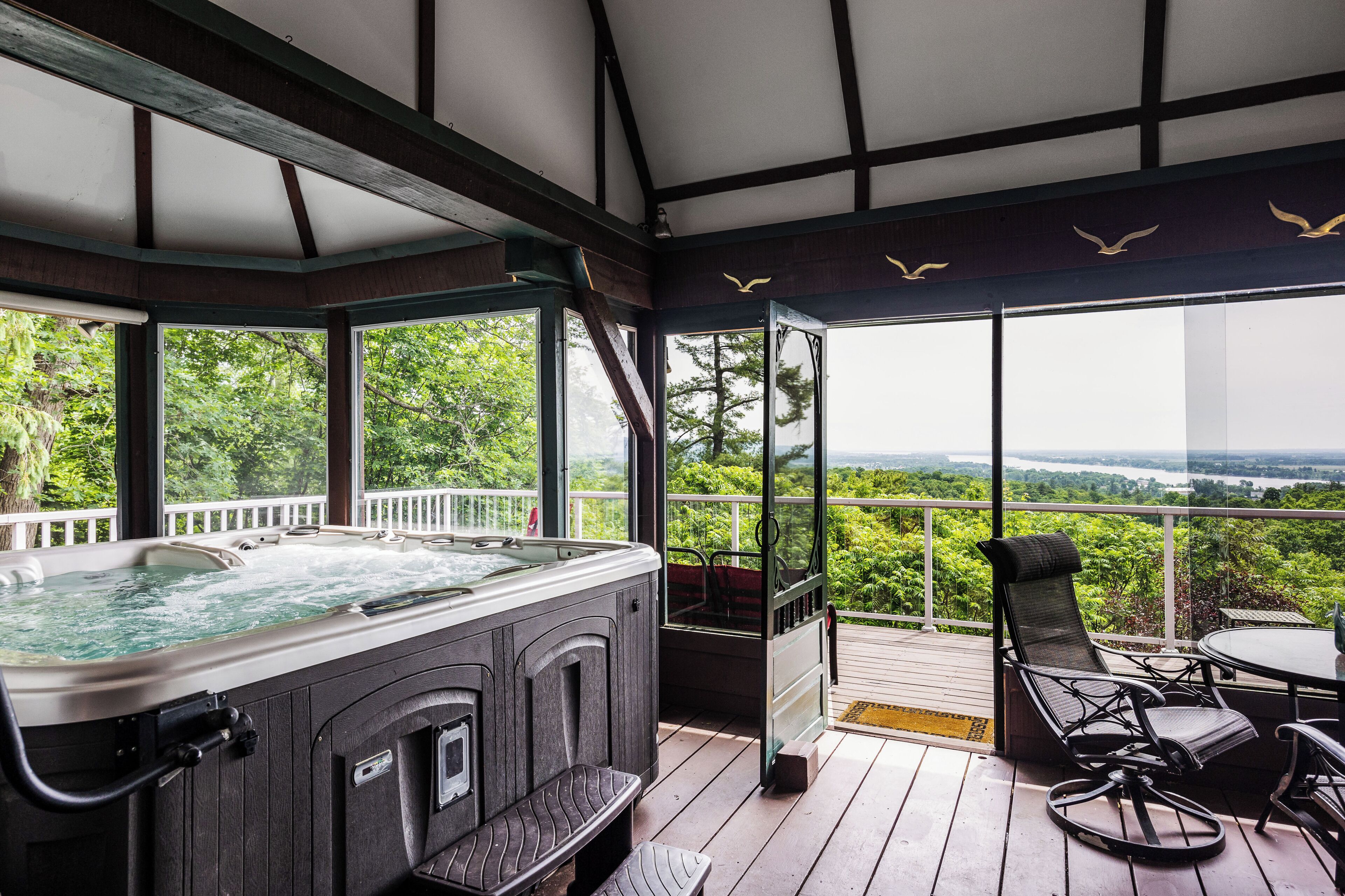 Tina de hidromasaje interior