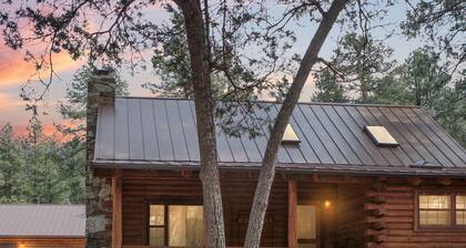 2Cabins,3acres,Sleeps13,Williams, Grand Canyon,Sedona,Bearizona,hiking,relax!!!