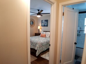 2 chambres, bureau, fer et planche à repasser, Wi-Fi gratuit