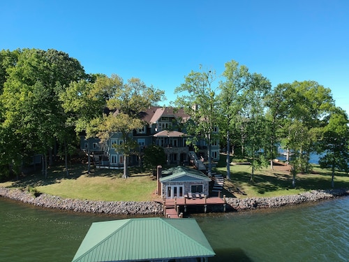 Neue, romantische Suite am See mit herrlicher Aussicht