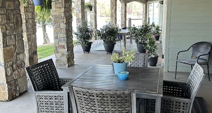 Nueva suite romántica frente al lago con excelentes vistas