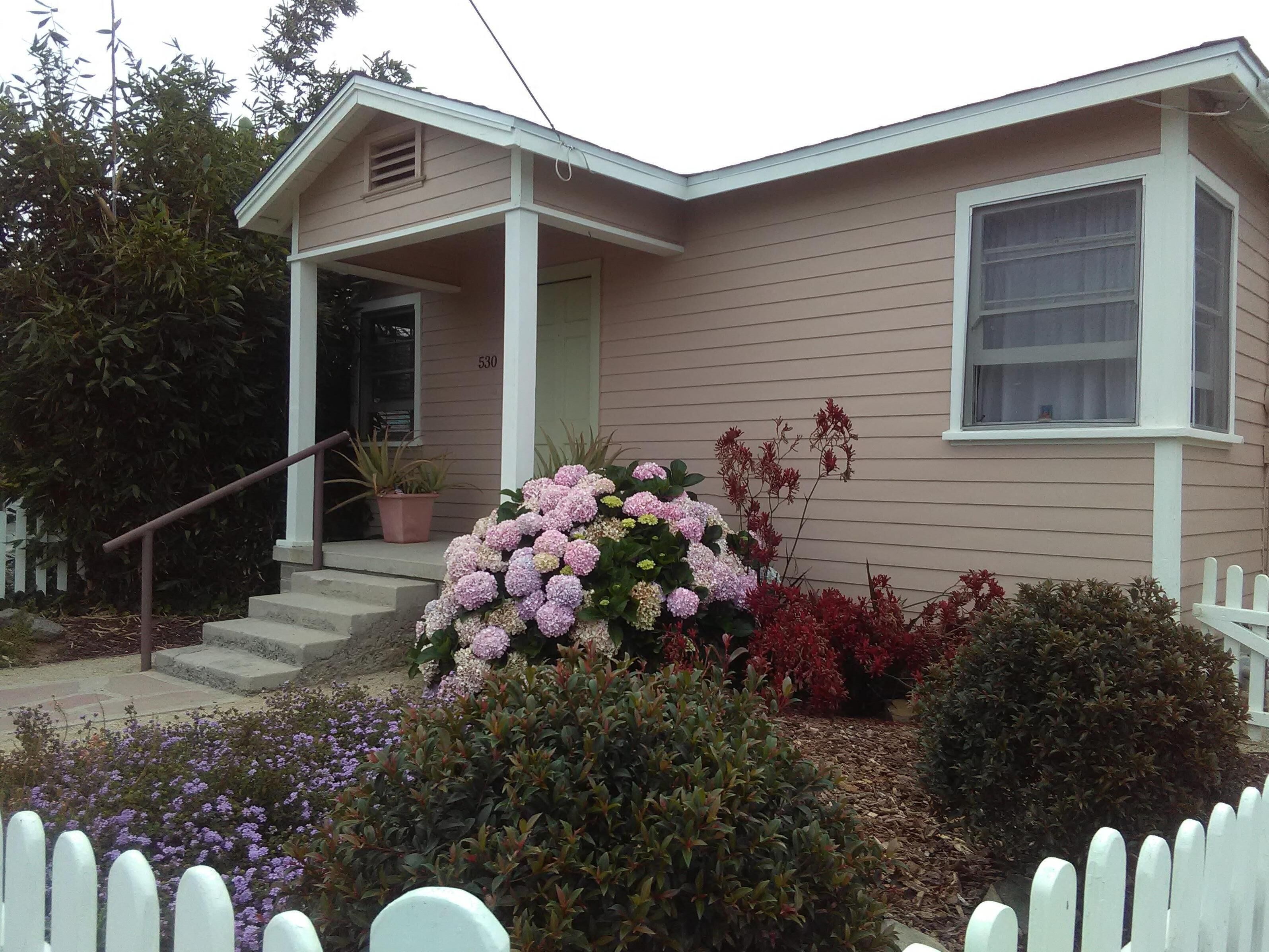 Beach Cottage blocks from the Ocean.
