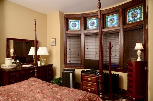 Kaunis 2BR Apt. / Pittsburgh / itä / Regent Square / Frick Park