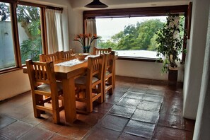 家庭單棟房屋, 4 間臥室 | 房內用餐