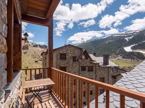 Apartment, 3 Bedrooms, Non Smoking | Mountain view - Esquirol Apartments (El Tarter)