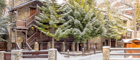 Fachada de la propiedad