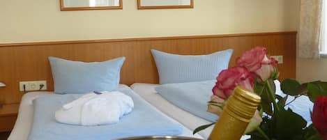 In-room safe, desk, free WiFi, bed sheets