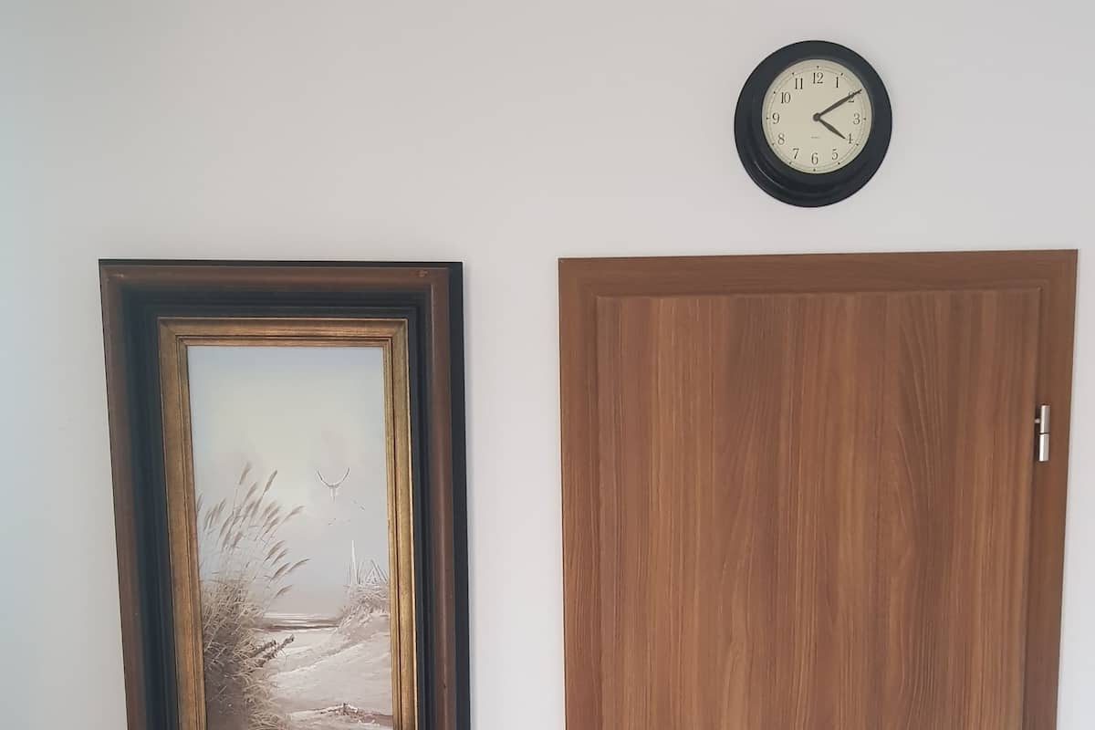 Estudio clásico | Servicio de comidas en la habitación