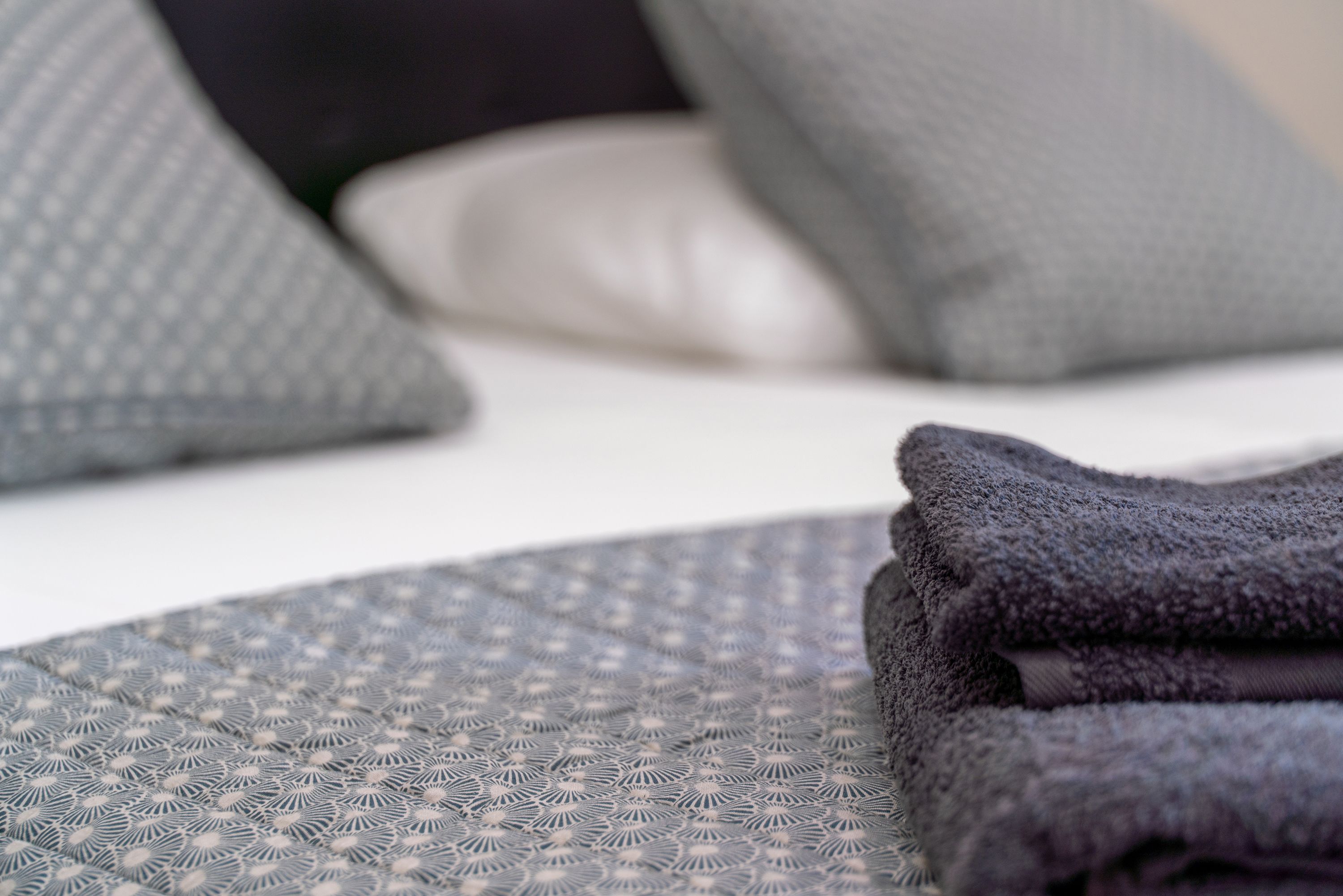 Minibar, coffres-forts dans les chambres, décoration personnalisée