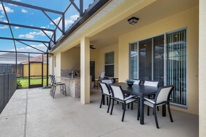 House, 5 Bedrooms, Private Pool (4 Bathrooms - SV63929) | Individually decorated, iron/ironing board, free WiFi, bed sheets - Davenport Homes in Solterra Rst by ADR (Davenport)
